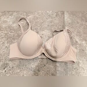 Soma Lace Accent Bra in Cream